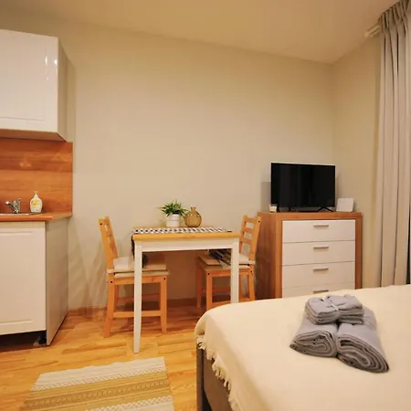 Comfort At Hanzas Residence, Near Cafes, Bars, Museums & Esplanade *