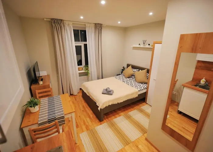 Comfort At Hanzas Residence, Near Cafes, Bars, Museums & Esplanade Apartment Riga