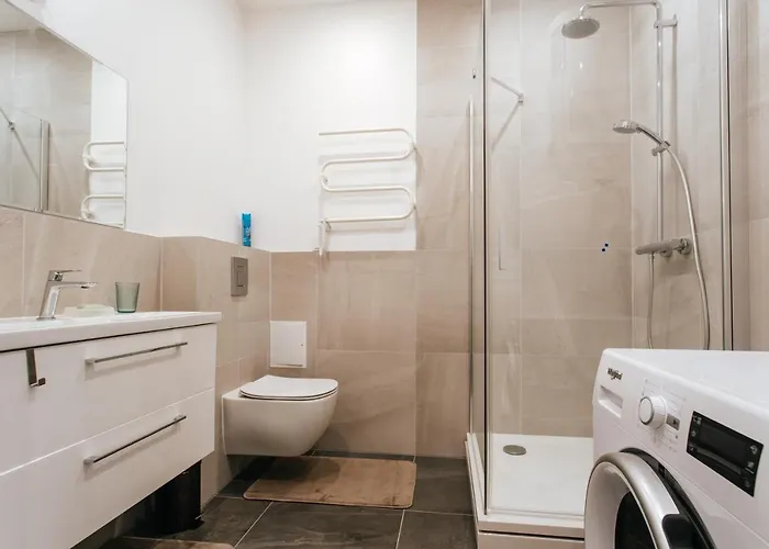 Comfort At Hanzas Residence, Near Cafes, Bars, Museums & Esplanade Apartment Riga